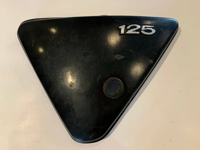 1976 Kawasaki Ke125 Left Side Cover Panel 1