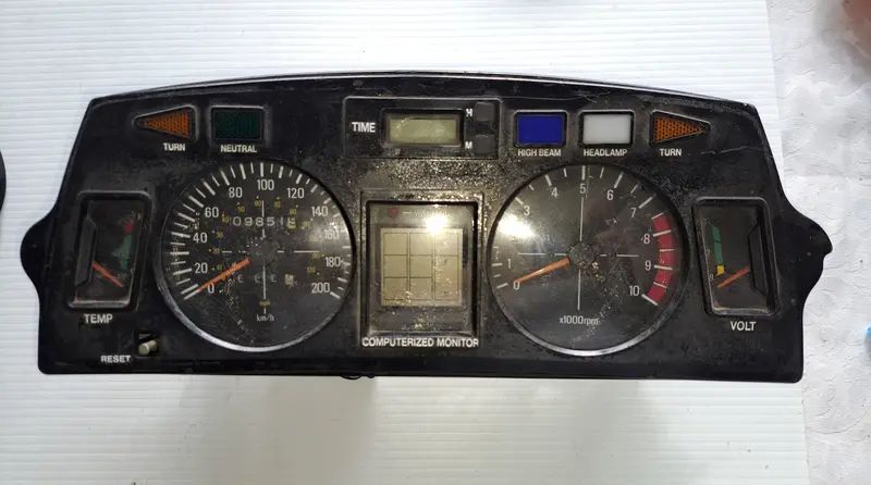 1983 Yamaha Xvz1200 Venture Instrument Cluster Gauges 1