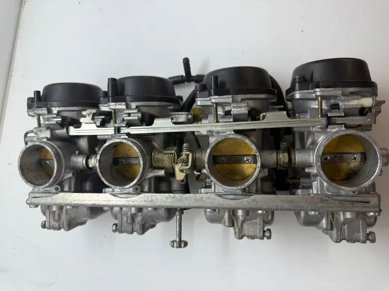 1986 Suzuki Gsx-R1100 Original Parts & Accessories 1