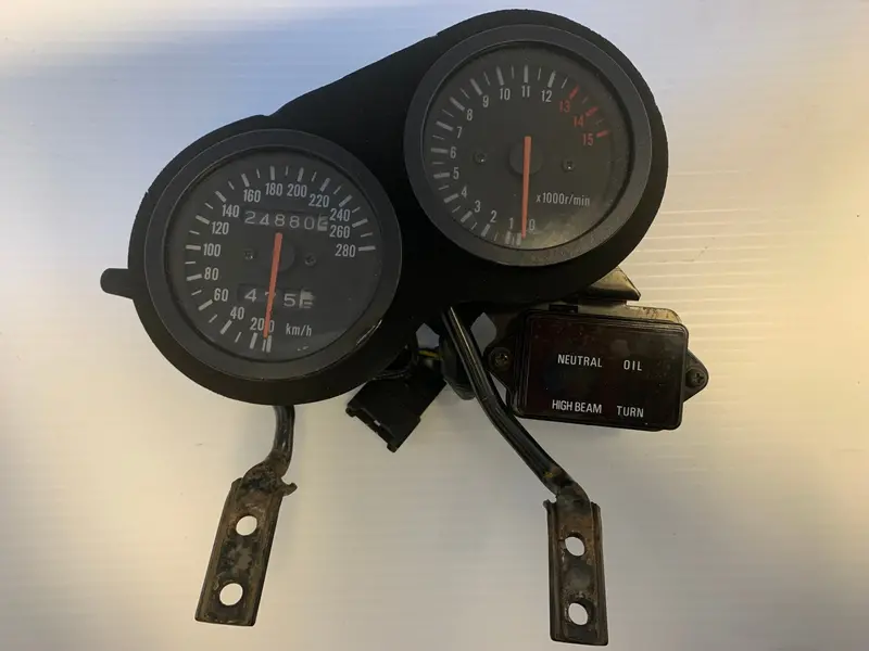 1991 Suzuki Gsx-R750 Oem Instrument Panel 1