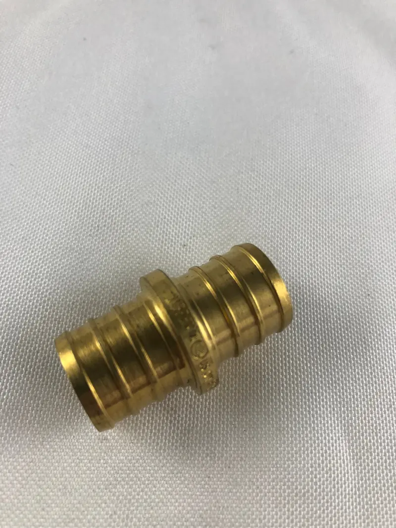 3/4-Inch Barb-To-Barb Coupling Fitting 1