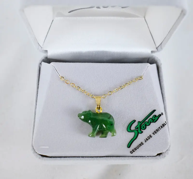 Bear Motif Jade Pendant Necklace – Natural Stone Jewelry 1