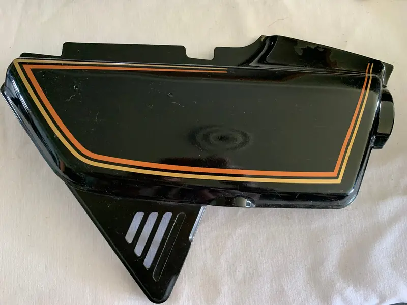 Cb750K Series Right-Side Engine Cover 1