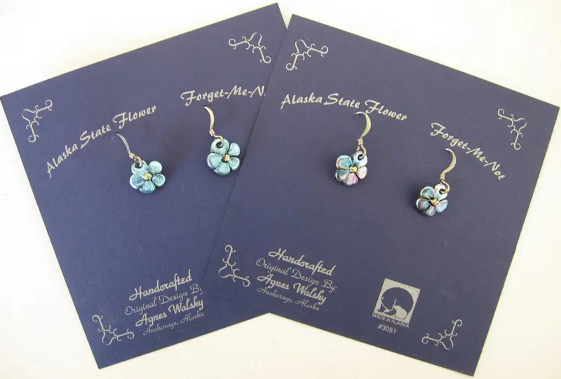 Delicate Forget-Me-Not Dangle Earrings – Lightweight Design 1