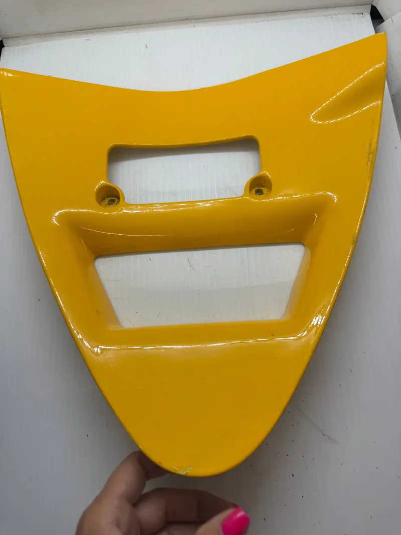 Ducati 748 & 996 Chin Fairing – V-Style Design 1