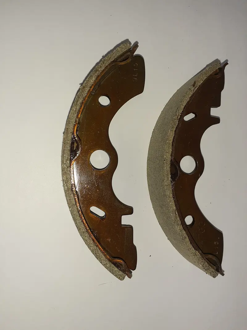 Front Brake Shoes For Kawasaki Bayou Atvs 1