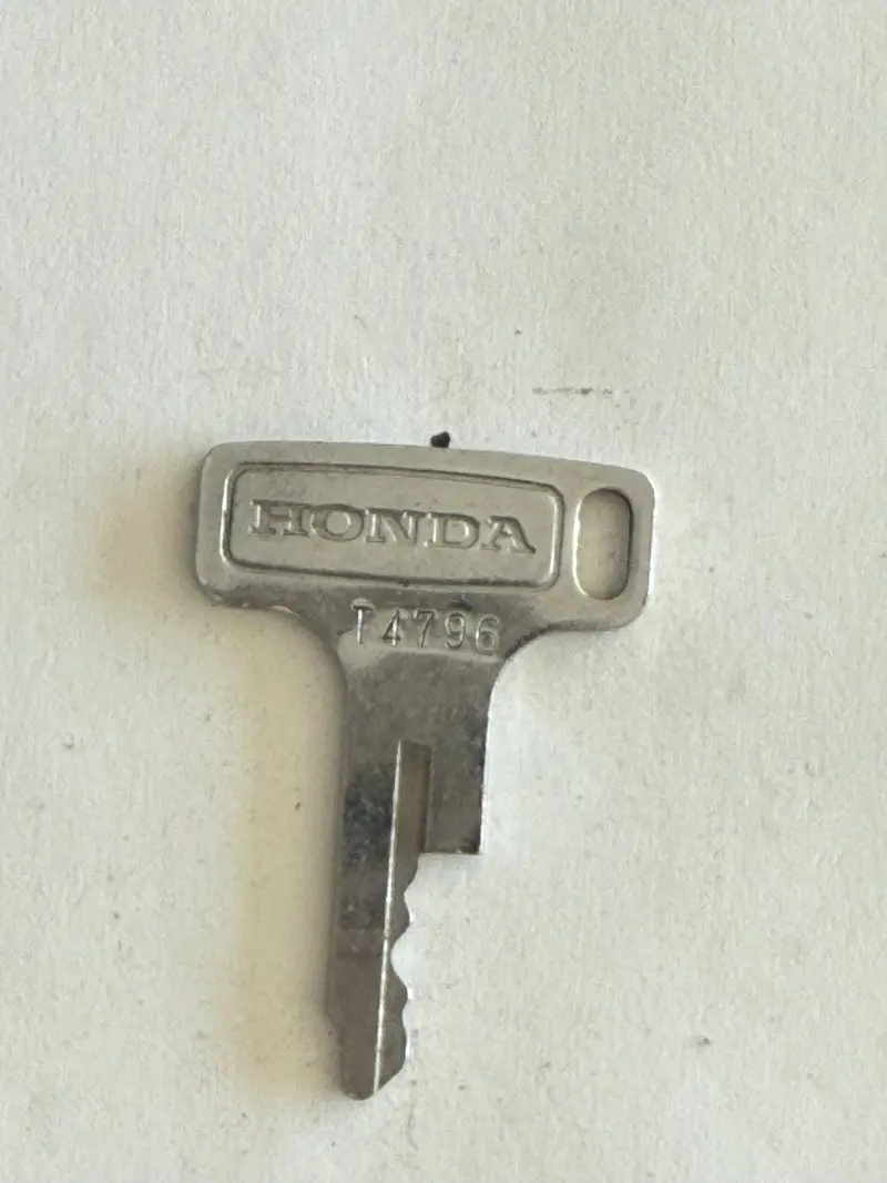Genuine Honda Key Set - T4796 1