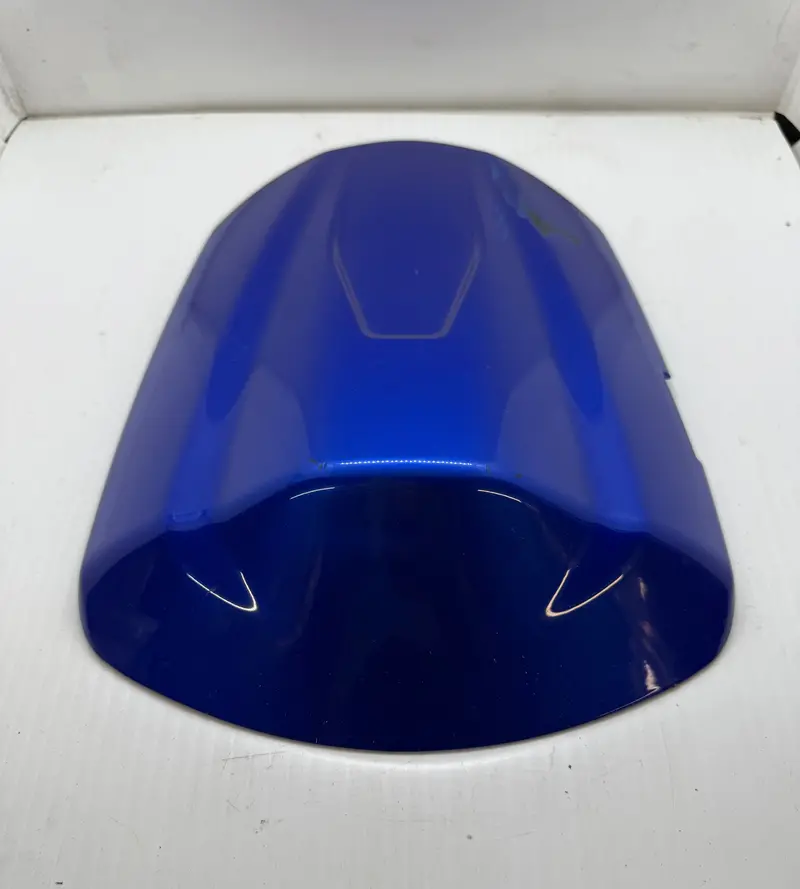 Gsx-R600 Solo Seat Cowl – Race-Inspired Rear Cover 1