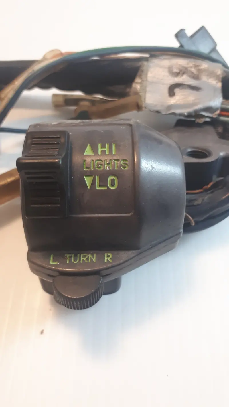 Honda Cb400T Left Handlebar Switch Cluster 1