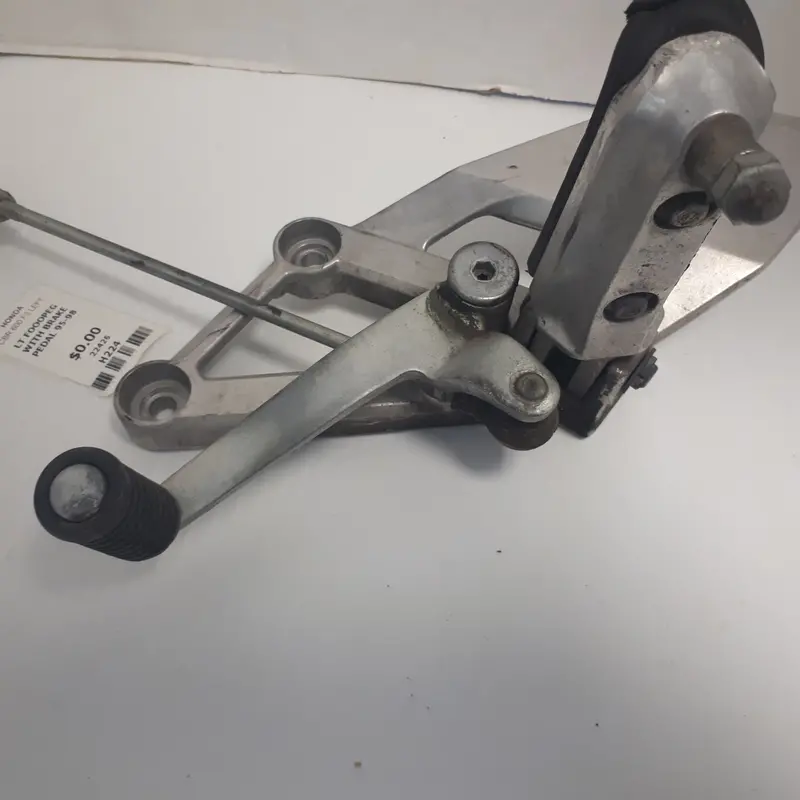 Honda Cbr600F3 Left Footpeg With Mounting Bracket 1