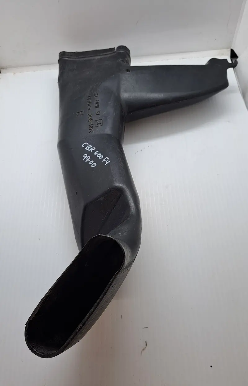 Honda Cbr600F4 Right-Side Air Intake Duct 1