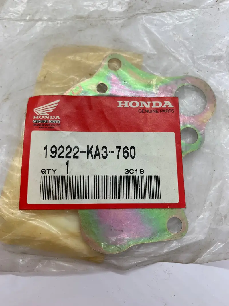 Honda Cr125R Water Pump Separator Plate 1