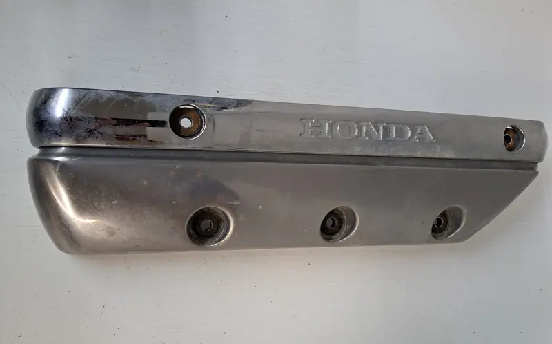 Honda Gl1800 Gold Wing Left Cylinder Head Cover 1