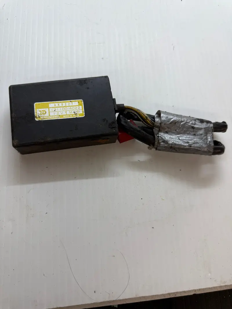 Honda Vf500C / V30 Magna Cdi Ignition Module 1