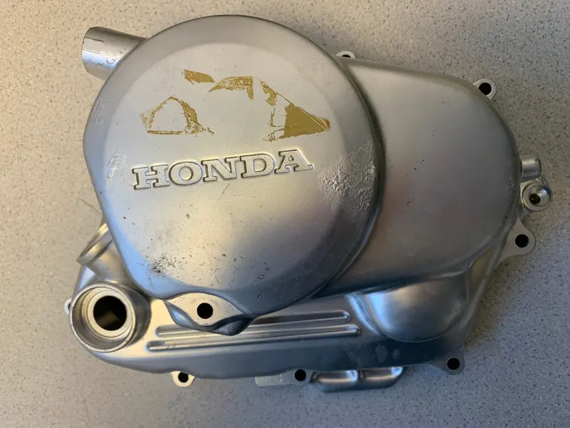 Honda Xl75 Clutch Cover Assembly 1
