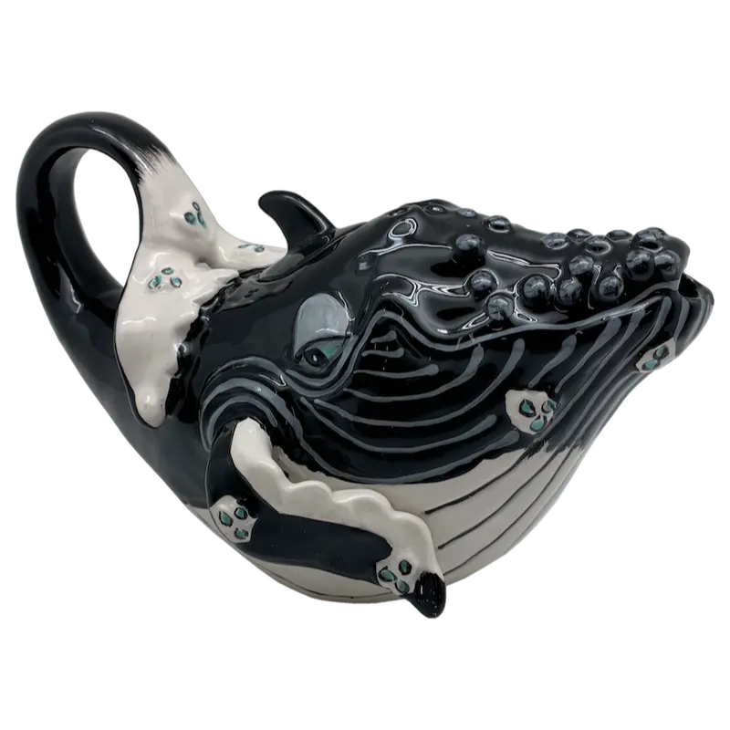 Humpback Whale Ceramic Teapot – Artisanal Whale-Inspired Tea Kettle 1