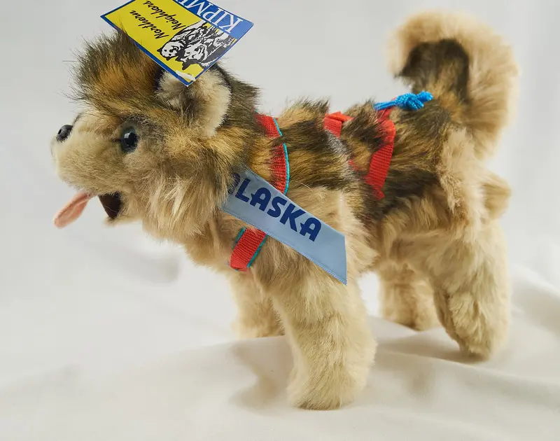 Husky In Harness Plush Toy – 9-Inch Sled Dog Figure 1