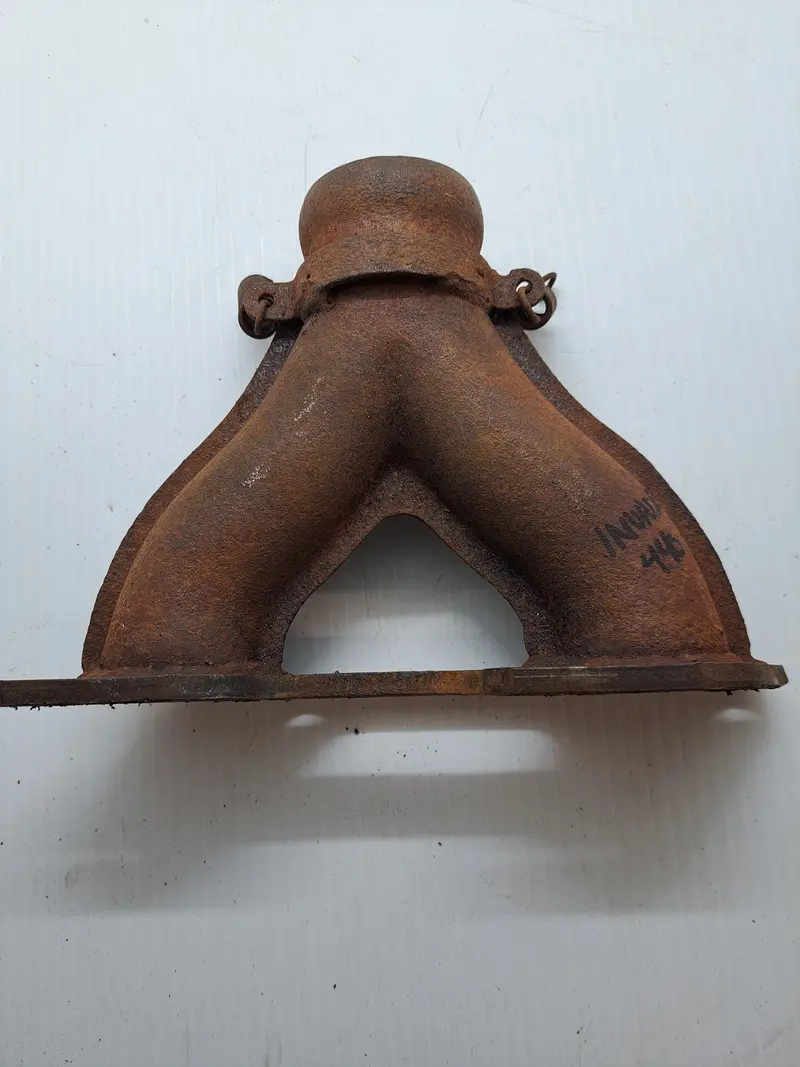 Invader 440 Y-Pipe Exhaust Manifold Replacement 1