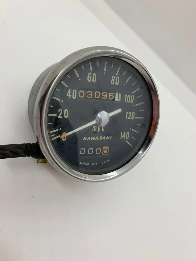 Kawasaki H1 500 Triple-Crown Speedometer 1