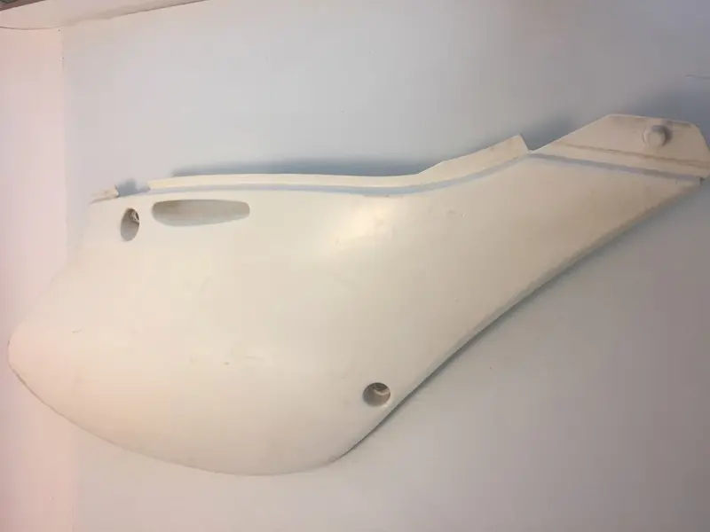 Kawasaki Kx125/Kx250 Right Side Cover Assembly 1