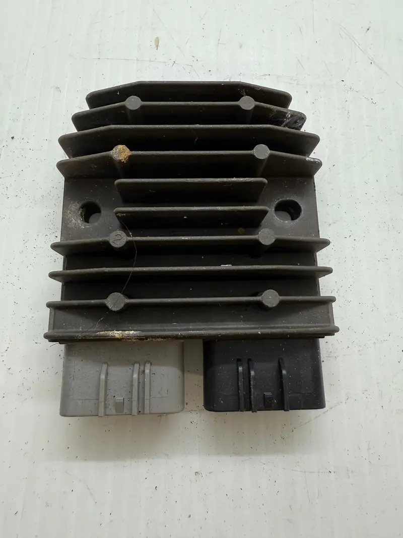 Kawasaki Zx10R / Zx14R Regulator Rectifier – High-Output Charging Module 1