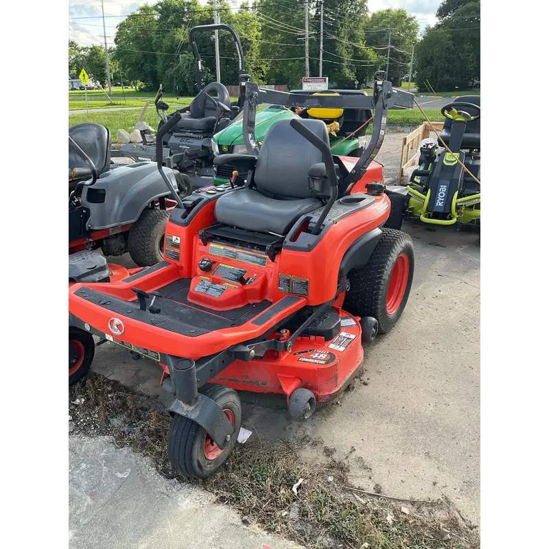 Kubota Zd221 Diesel Zero-Turn Mower – 48-Inch Deck, Pre-Owned 1