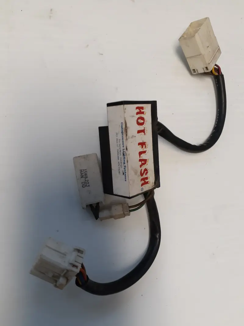 Kuryakyn Hot Flash Lighting Control Box For Harley-Davidson 1