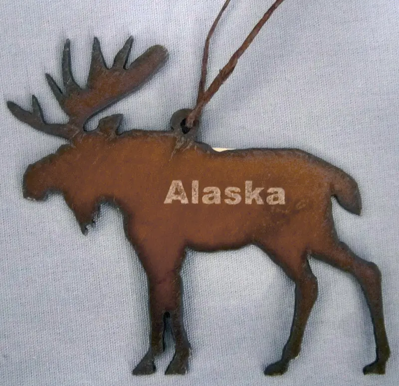 Majestic Moose Ornament – Hand-Finished Metal Art 1