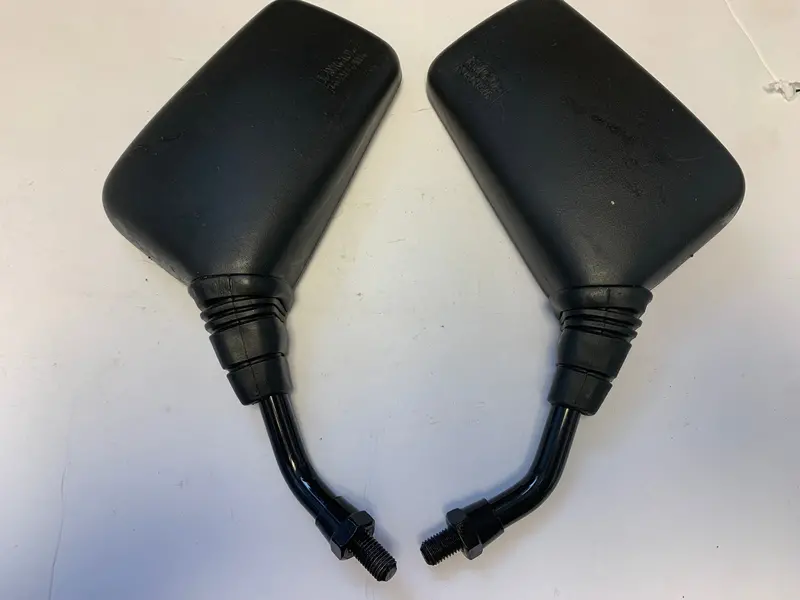 Pre-Owned Dual-Mirror Set For Motorcycles 1