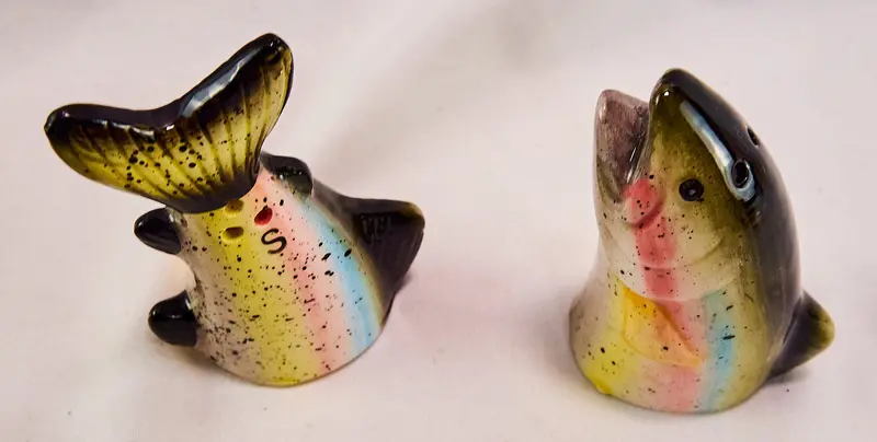 Rainbow Trout Salt And Pepper Set – Ceramic Pair 1