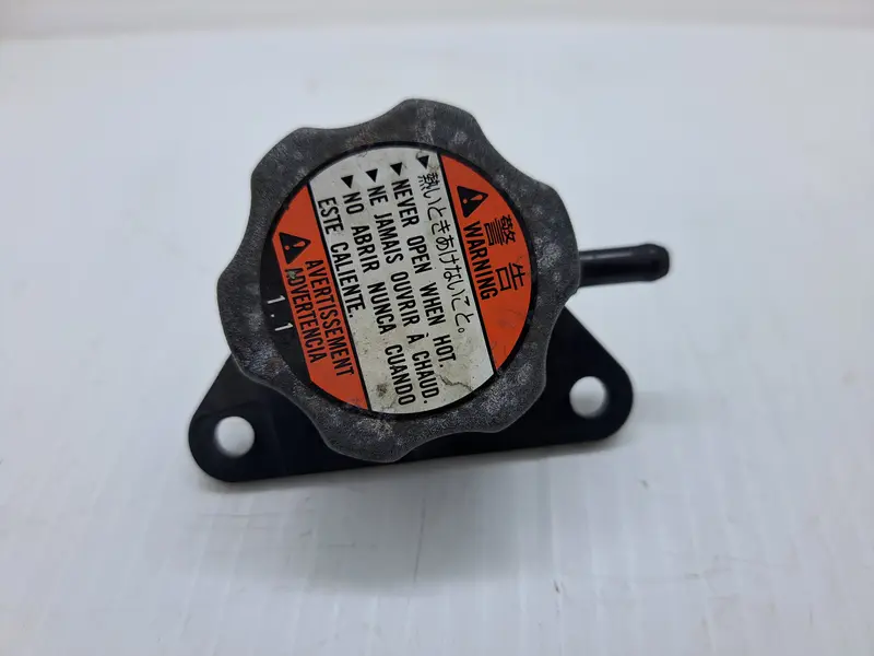 Suzuki Boulevard M50 Radiator Cap 1