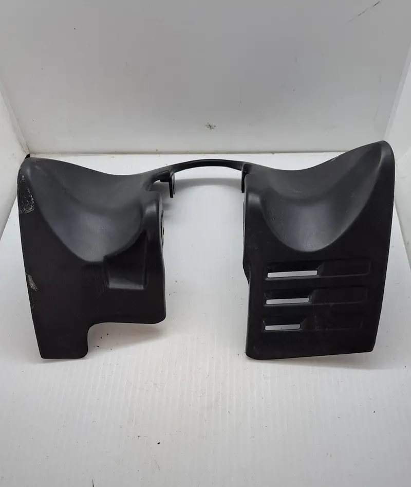 Suzuki Dr650 Front Engine Cover 1
