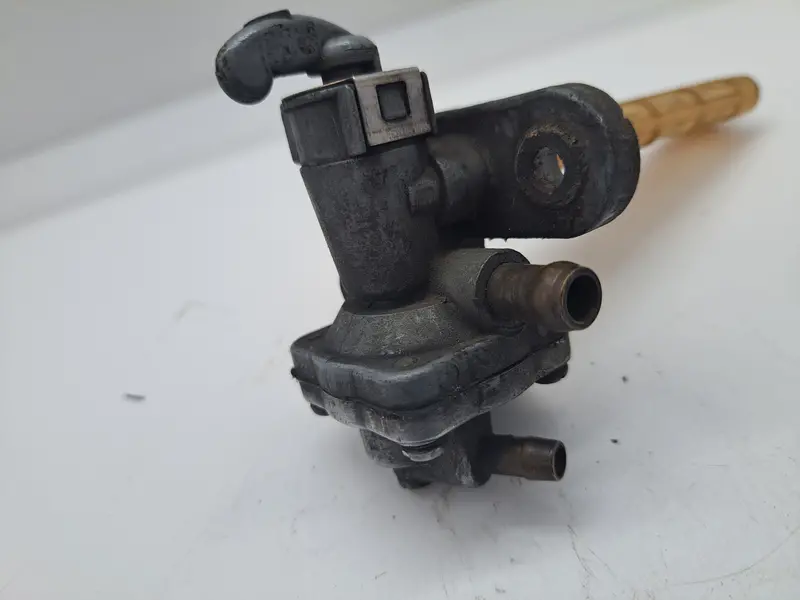 Suzuki Gs Series Fuel Petcock Valve Assembly 1