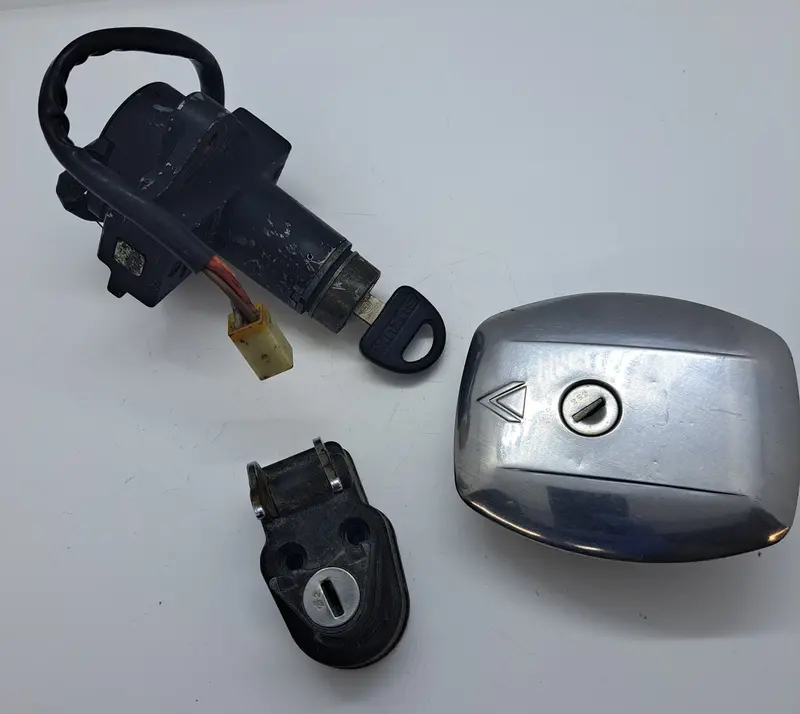 Suzuki Gs1100 Motorcycle Lock Set Kit 1