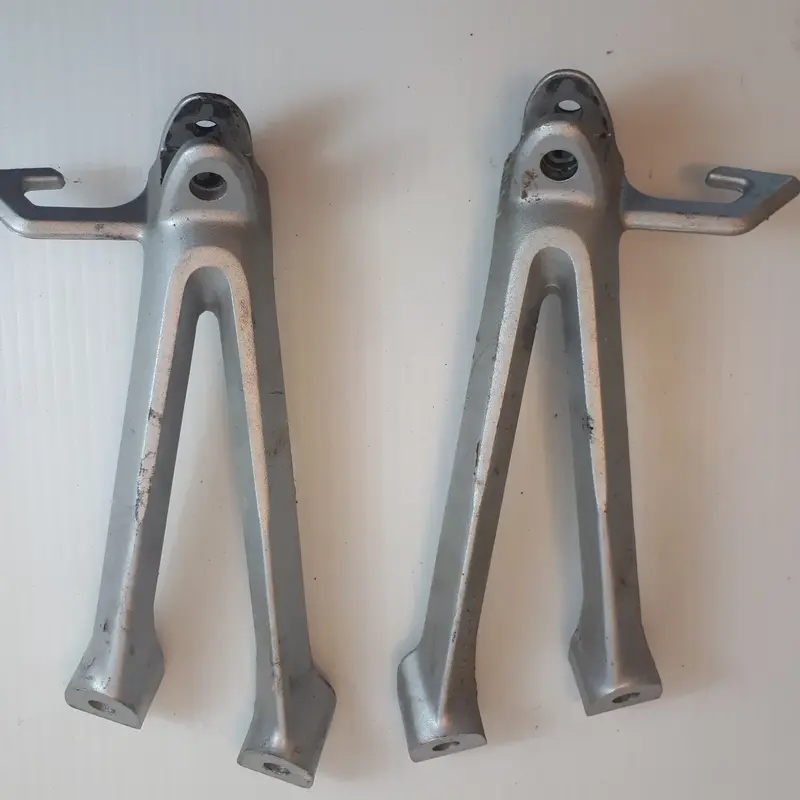 Suzuki Gsx-R Rear Footpeg Mounting Brackets 1