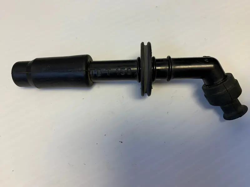 Suzuki Gsx-R & Rf900 Spark Plug Boot (Cap) – Oem Replacement 1
