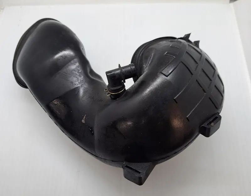 Suzuki M50 Air Intake Tube 1