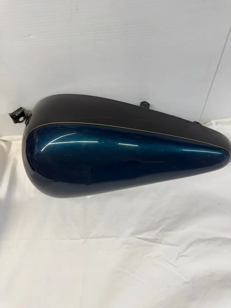 Suzuki Vl1500 Left Side Tank Cover 1