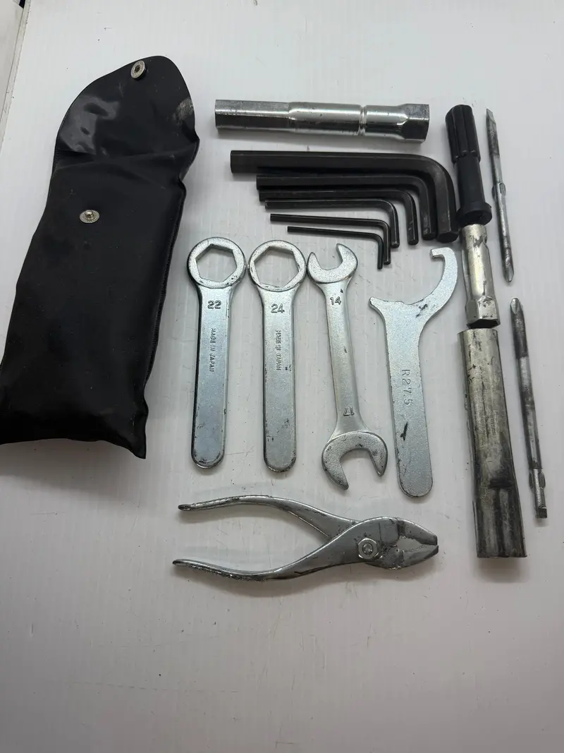 Suzuki Vz800 M50 Blvd Essential Tool Kit 1