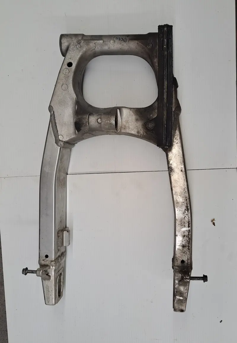 Sv1000 Motorcycle Swingarm Replacement 1