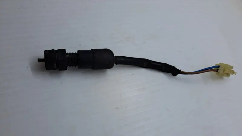Triumph Daytona 600 Brake Light Activation Switch 1