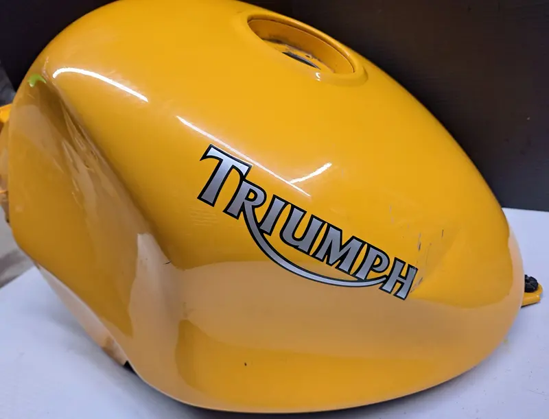 Triumph Tt600 Yellow Fuel Tank Cover 1
