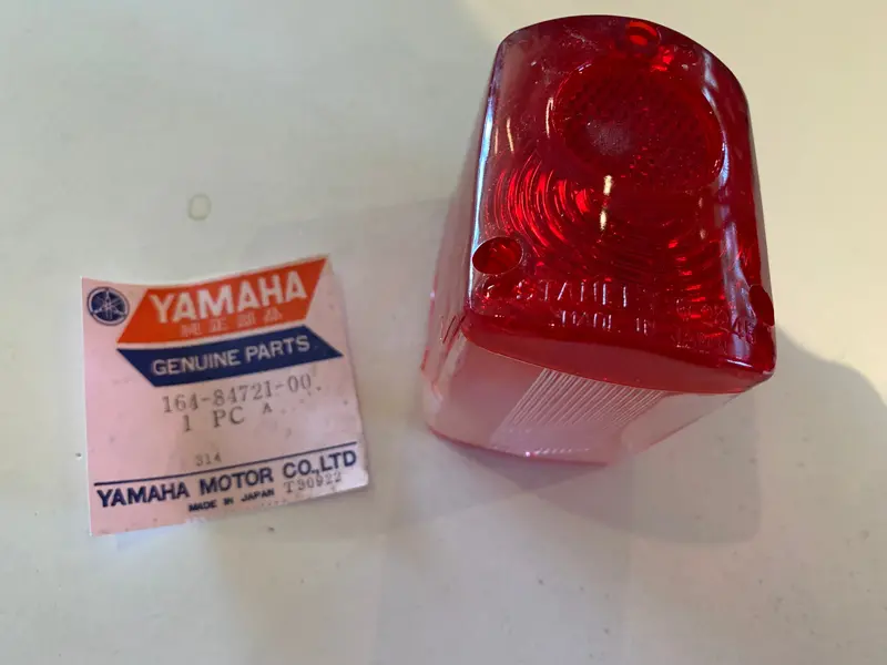Vintage Yamaha Tail Light Lens – Classic Design 1