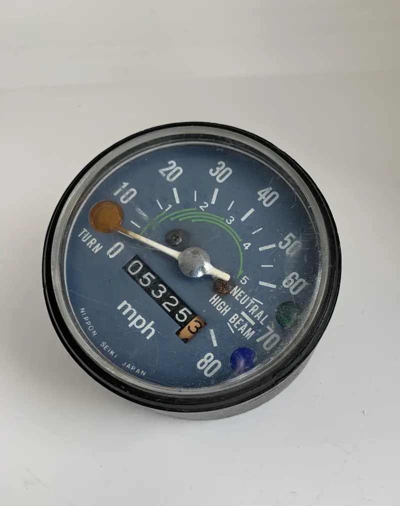Xl100 Analog Speedometer Gauge 1