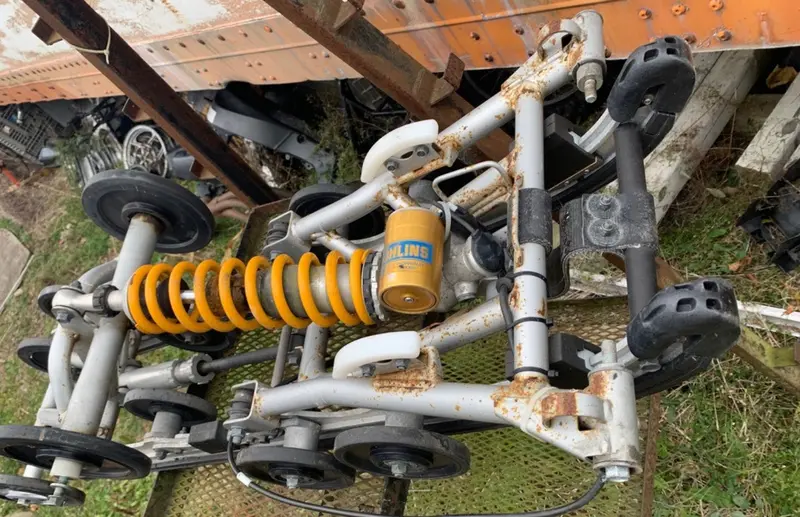 Yamaha Apex Performance Rear Suspension With Ohlins Shock 1