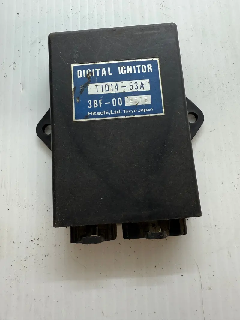 Yamaha Fzr400 Cdi Ignition Module (Ignitor Unit) 1