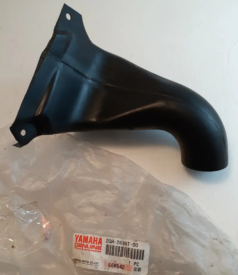 Yamaha Fzr750/Fzr1000 Air Intake Duct Replacement 1