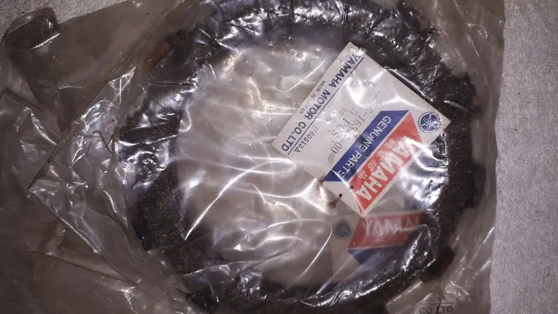 Yamaha Tx650/Xs1/Xs2 Clutch Friction Plates – New Oem Set #256-16331-00 (1970–1973) 1