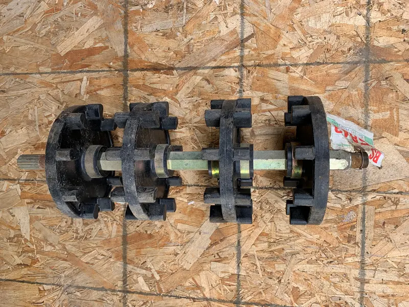 Yamaha V-Max Front Drive Axle Unit 1