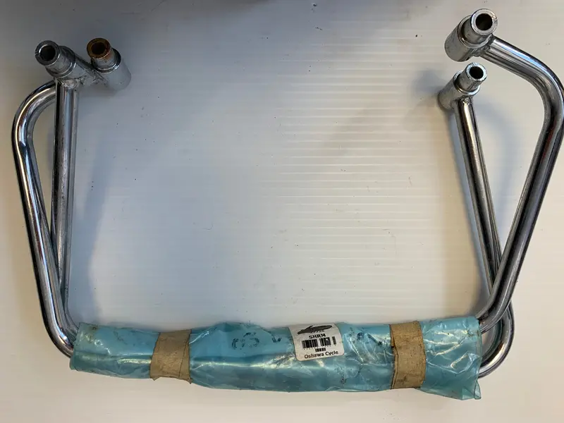 Yamaha V-Star 1100 Saddlebag Mounting Supports 1